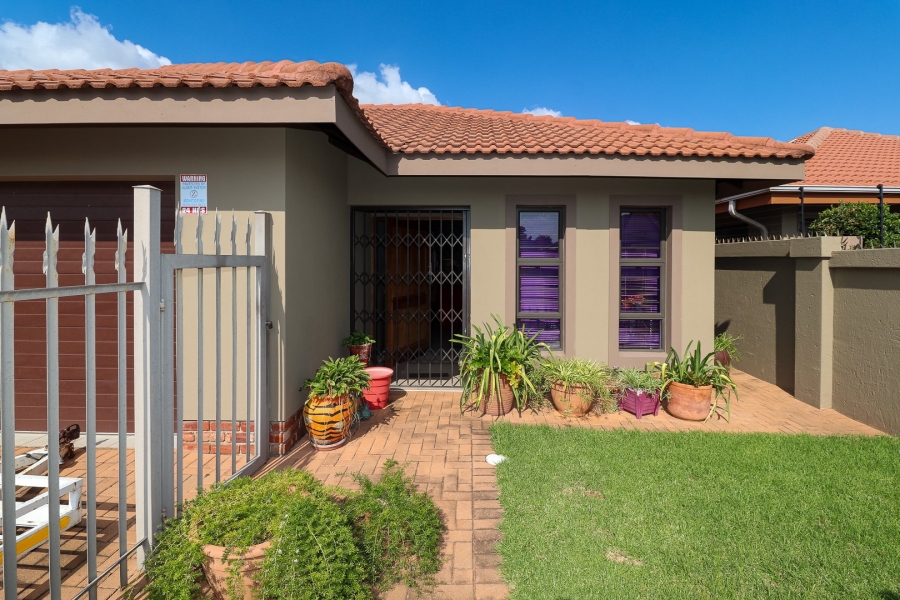 2 Bedroom Property for Sale in Flamwood North West